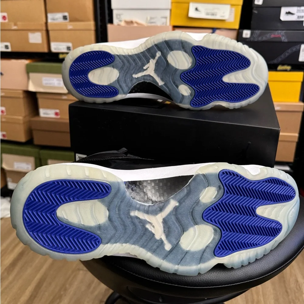 Air Jordan 11 XI Retro Space Jam 2016 - Picture 11 of 15